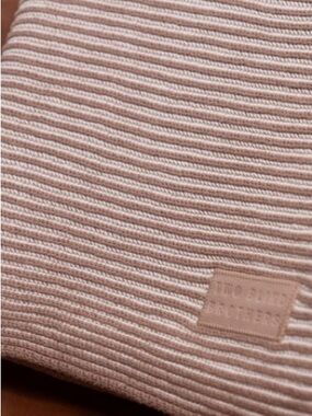 Soft Ribbed Throw Blanket in Soft Tan and Cream Cotton